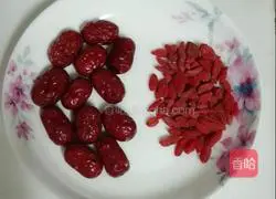 Pink Pueraria Pork Bone Soup Recipe Illustration 3