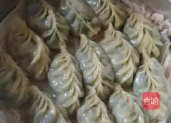 Illustration of how to make willow leaf dumplings 5