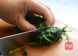 Illustration of how to make cold spinach and pork liver 2