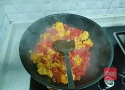 Illustration of how to make tomato scrambled eggs 6