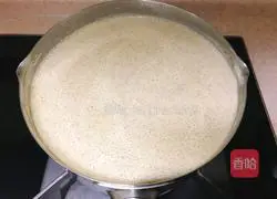 Illustration of how to make homemade red date yogurt 8