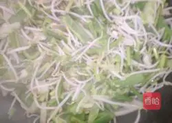 Illustration of how to make fried noodles 9