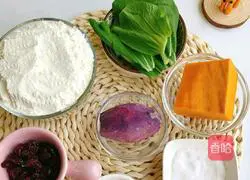 Illustration of how to make three-color hair cake 1