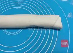 Illustration of how to make sticky rolls in one pot 9