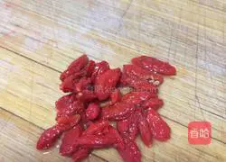 Illustration of how to make red date, yam and pork ribs soup 10