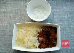 Illustration of how to make peach gum stewed with white fungus 2