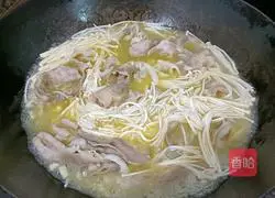 Illustration of how to make fat beef in sour soup 10