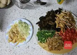 Fufeng Fragrant Spicy Noodles Illustration of the improved version 4