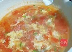 Illustration of how to make tomato and egg soup 8