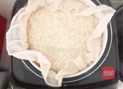 Illustration of how to make Shaomai 6