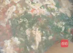 Illustration of how to make tomato and egg soup 8