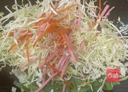 Illustration of how to make fried instant noodles 4