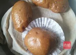 Illustration of how to make brown sugar steamed buns 7