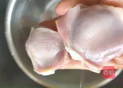 Illustration of how to cook duck gizzard and tube bone 4