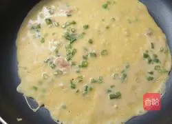 Illustration of how to make green onion egg pancake 7