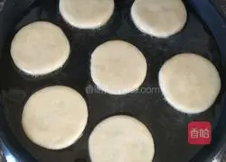 Illustration of how to make hollow shortbread 23