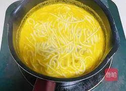 Illustration of making sour soup noodles 4