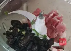 Illustration of how to make cabbage jade dumplings 6