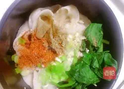 Illustration of cooking noodles with oil 24