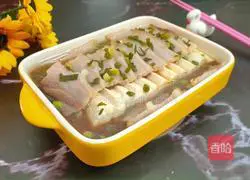 Illustration of how to make steamed braised tofu with bacon 10