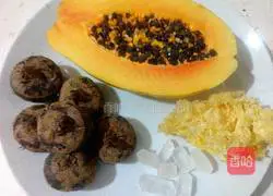 Illustration of how to make horseshoe tremella, papaya sugar water 1