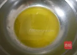 Illustration of making icing cookies 1