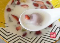 Illustration of how to make fruit glutinous rice balls 10