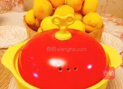 Canned yellow peaches Practice illustration 3