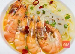 Illustration of how to make shrimp and enoki mushroom sour soup 8