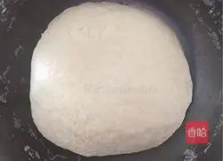 Illustration of how to make Roujiamo 4