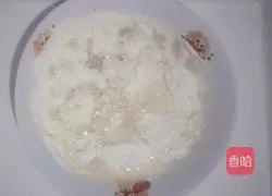 Illustration of how to make classic pork and cabbage buns 3