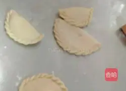 Illustration of how to make leek box 7