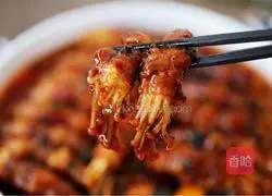 Illustration of how to make beef rolls with enoki mushrooms 15