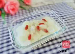 Illustration of how to make steamed yam with rock sugar lily 1