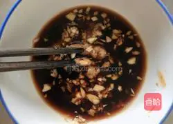 Illustration of how to make sesame paste with cowpeas 10