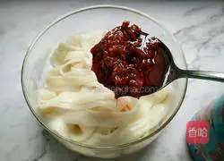 Illustration of how to make squid hot sauce noodles 8