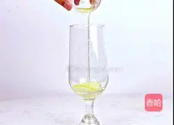 Illustration of how to make tipsy ocean lemon 4