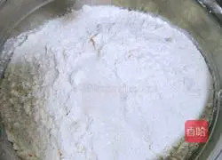 Illustration of how to make steamed flower rolls 4