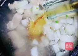 Tomato and ribs soup | Illustration of how to nourish skin and supplement calcium 10