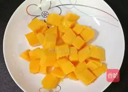 Illustration of how to make milk taro balls and mango sago 15