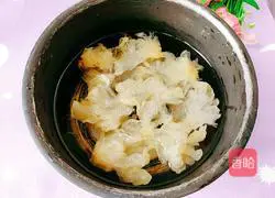 Tremella lily soup recipe 6