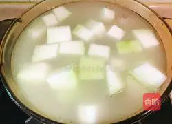 Barley, winter melon and pork ribs soup recipe 11