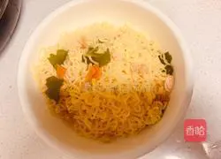 Illustration of how to make fried instant noodles 4