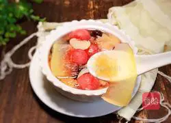 White Tremella Soup Illustration 10