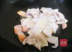 Shuanglian cuttlefish soup recipe 4