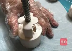 Illustration of how to make sago crystal snowskin mooncakes 4