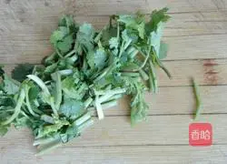 Illustration of how to make scrambled eggs with tomatoes and fungus 5