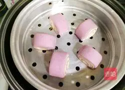 Purple potato knife to cut steamed buns Illustration of practice 18