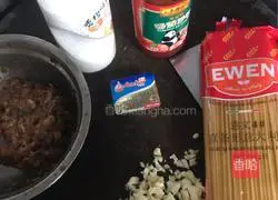 tomato Illustration of how to make meat sauce pasta 1