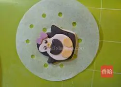 Illustration of how to make Penguin and meat buns 10